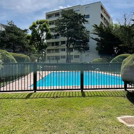 Apartment Biarritz Avec Piscine Et